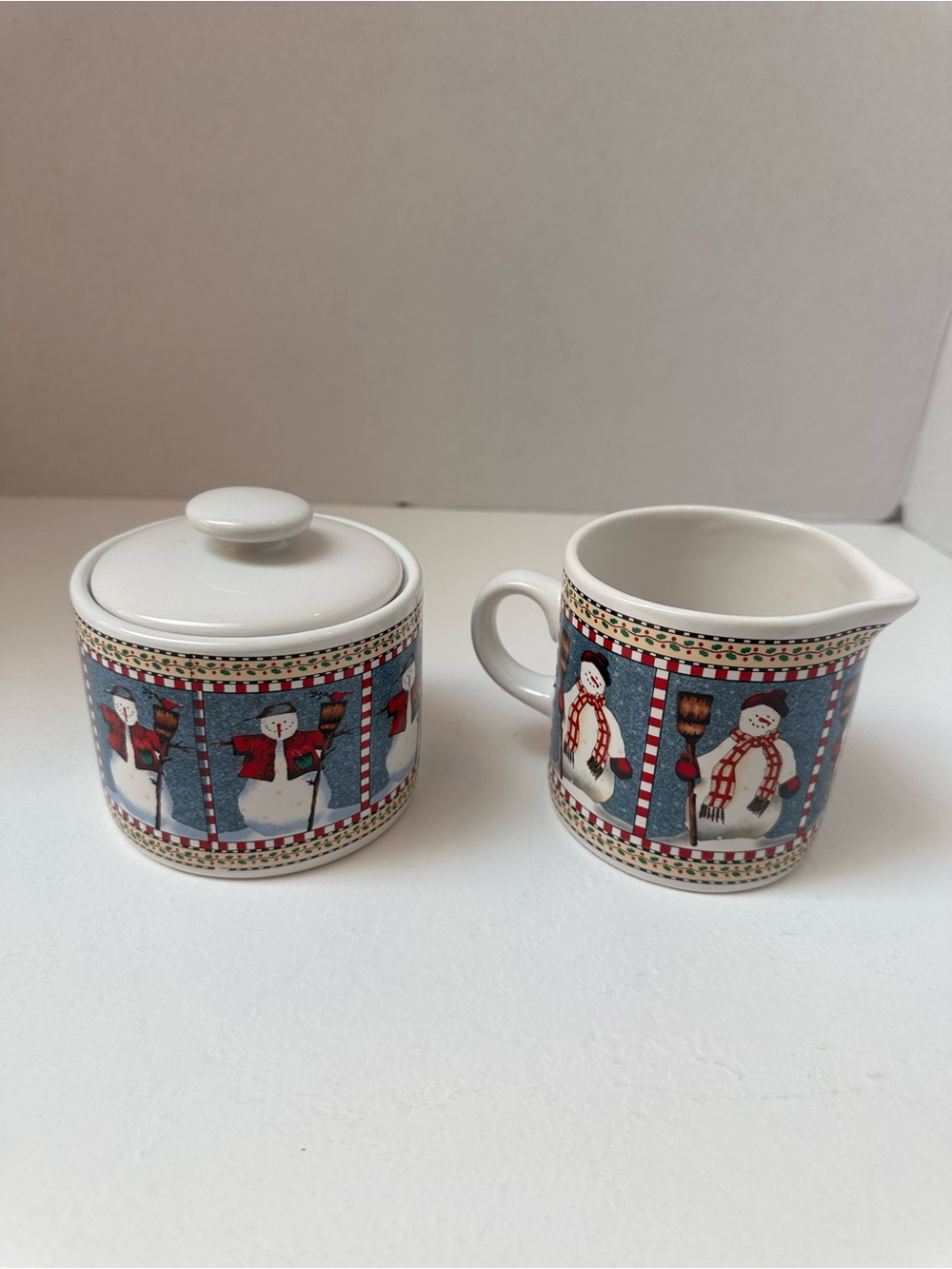 Sakura China Snowman Creamer and Sugar Set - Debbie Mumm